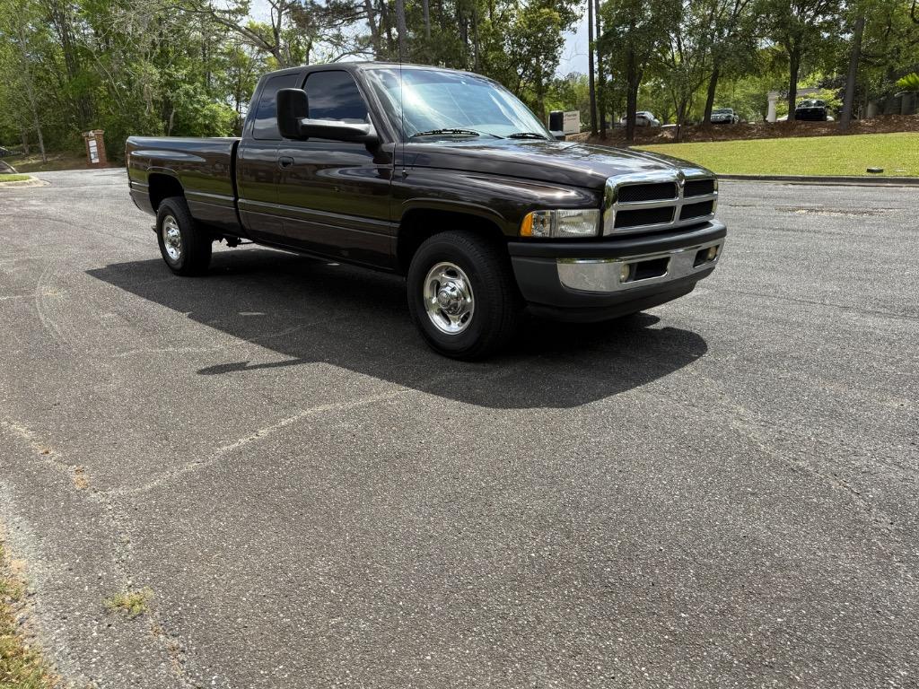 2001 Dodge Ram Pickup SLT